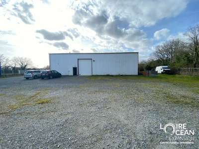 Location Locaux d'activités - Entrepôts à Nantes