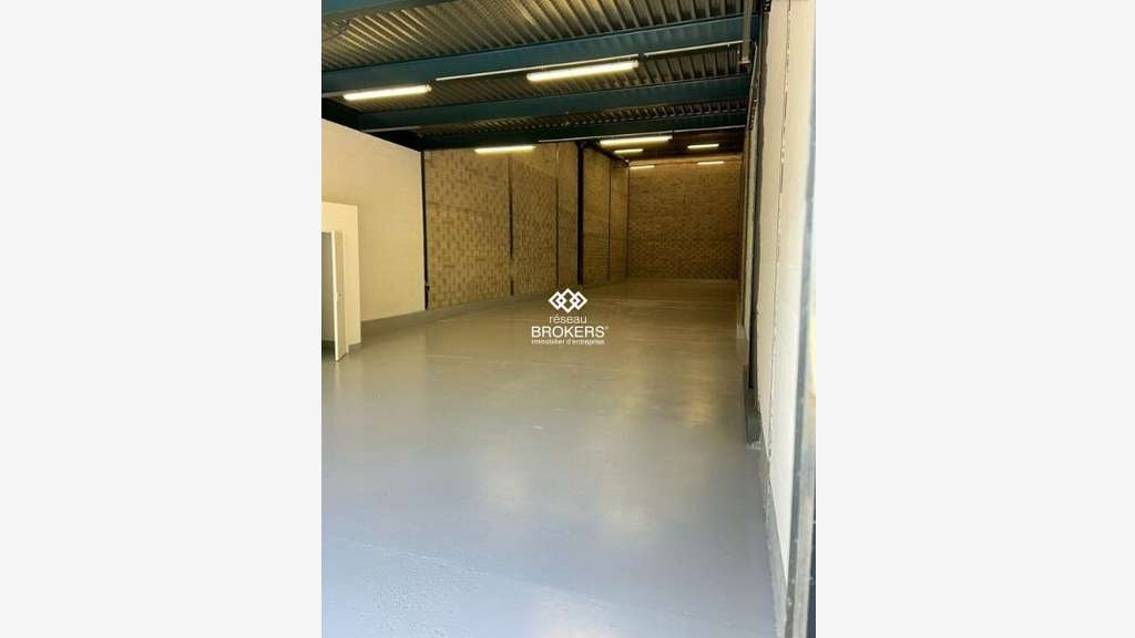 Loue local Activités/Bureaux 450m² Noisy-le-Grand