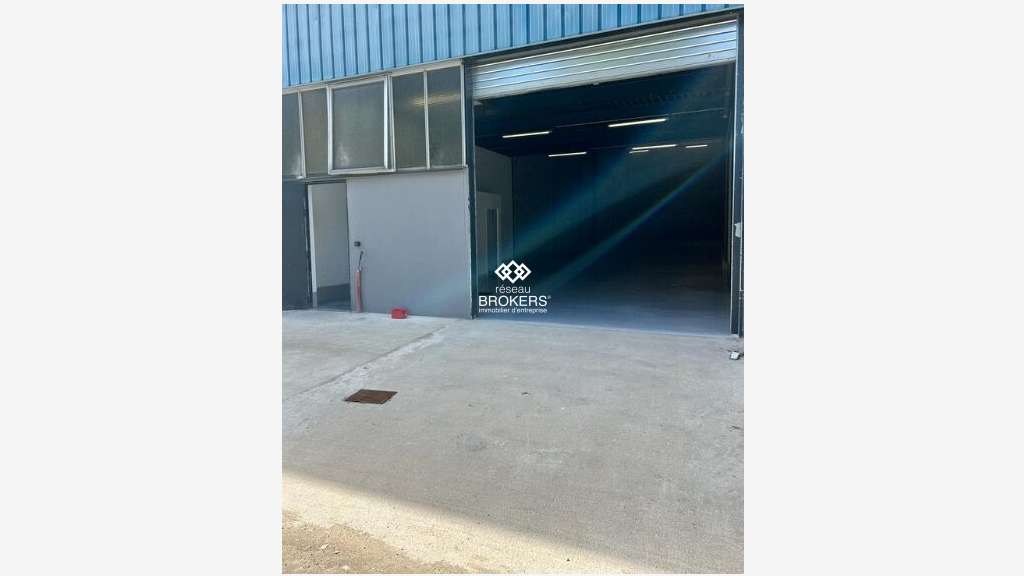Loue local Activités/Bureaux 450m² Noisy-le-Grand