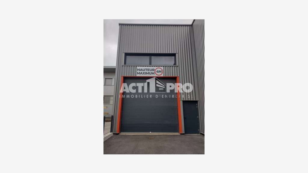 À louer entrepôt de stockage 138m² à Perpignan