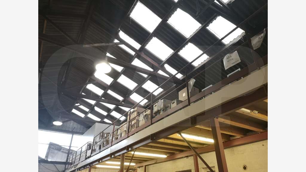 A louer bâtiment activités bureaux 513m² à Pontivy