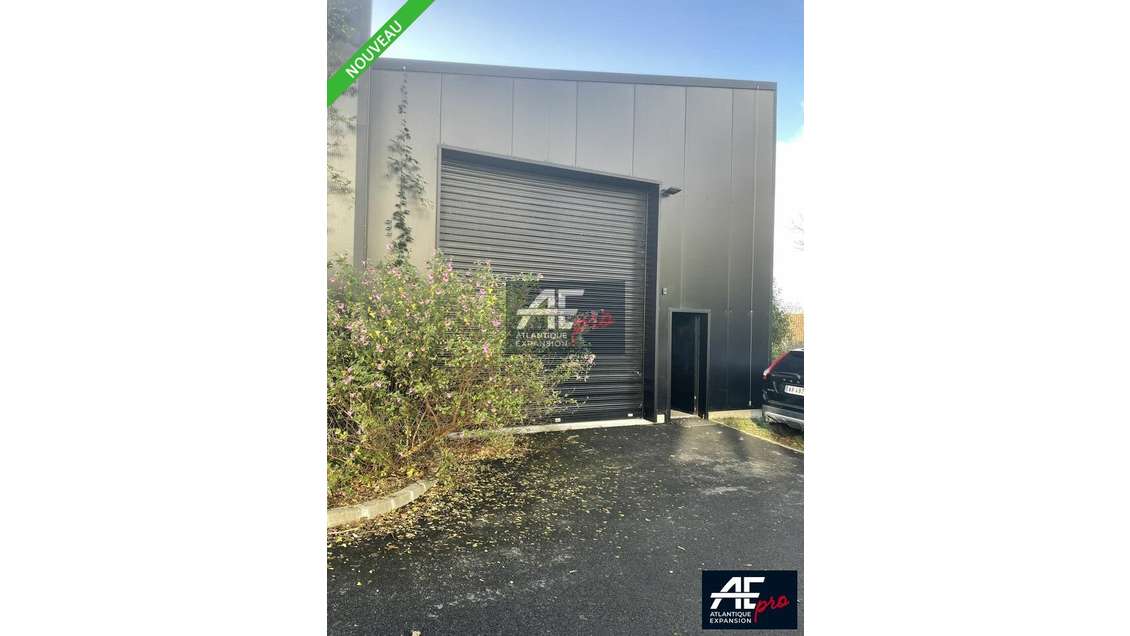 A louer cellule d'activité 256m² à Pornichet