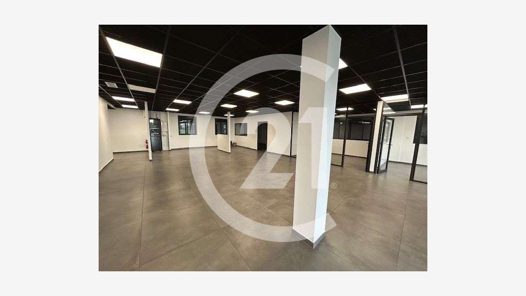 Location local commercial 170m² Portes-lès-Valence