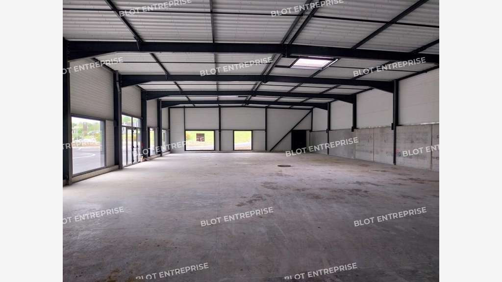 A louer locaux d'activités neufs de 800m² Quimper