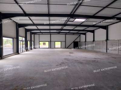 A louer locaux d'activités neufs de 800m² Quimper