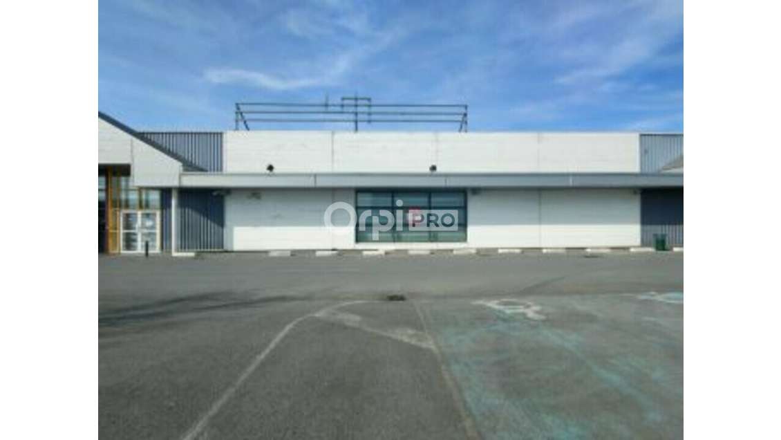 A louer local belle opportunité Reims ZAC Nord