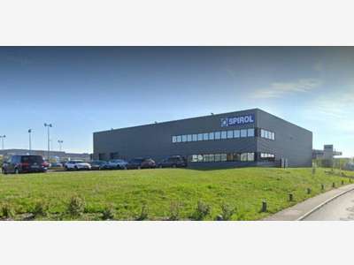 A louer local industriel 1050m² ZA Croix Blandin