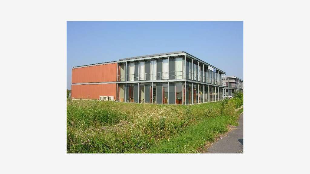 À louer local d'activités 311m² HQE à Reims