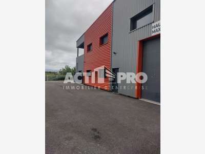 A louer entrepôt 330m² proche autoroute Rivesaltes