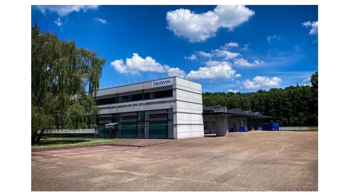 A louer bâtiment industriel 4200m² au Sud de Rouen