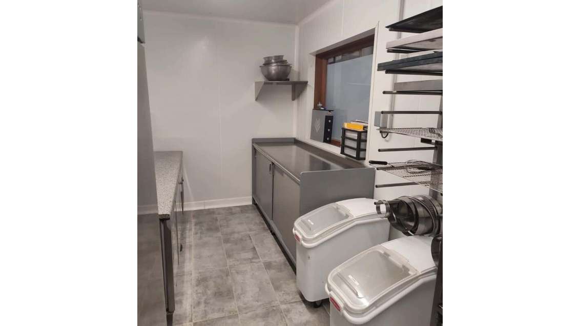 A louer local agroalimentaire 163m² à Rouen Sud