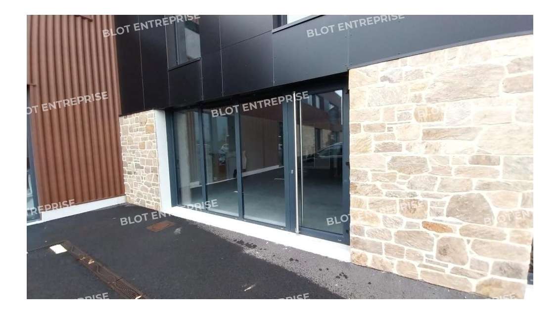 A louer local activités neuf 150m² à Saint-Malo