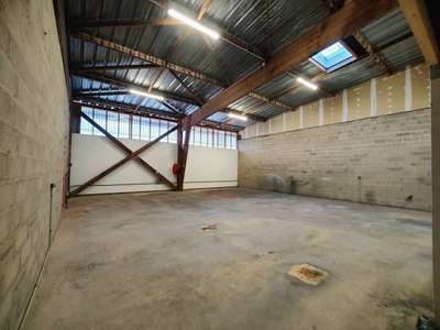 A louer local d'activités 250m² au Sud de Rouen