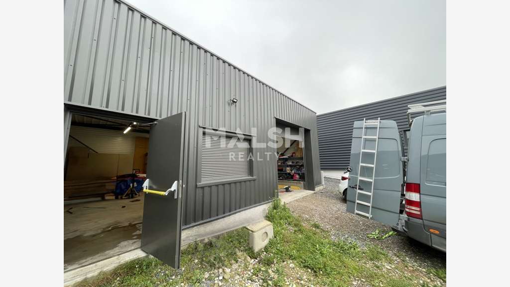 Local d'activités à louer 180m² à Sainte Consorce