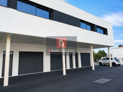Location Locaux d'activités - Entrepôts à Salon-de-Provence