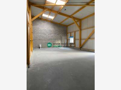 A louer local d'activité 230m² à Thouaré-sur-Loire