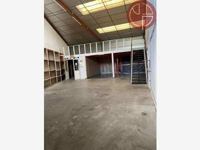 Location local 330m² à Toulouse ZI Thibaud
