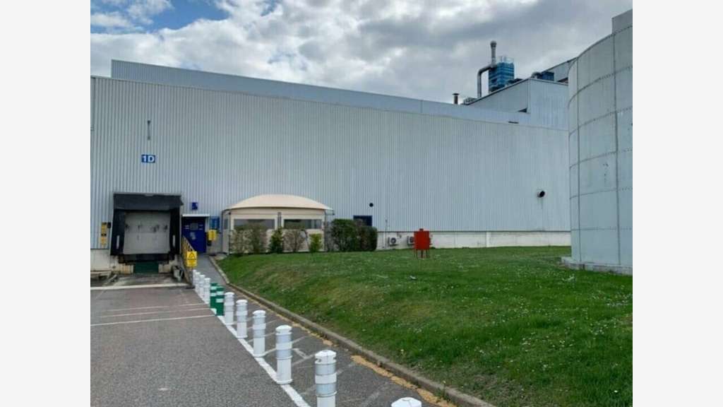 Bâtiment industriel 5000m² à louer à Troyes