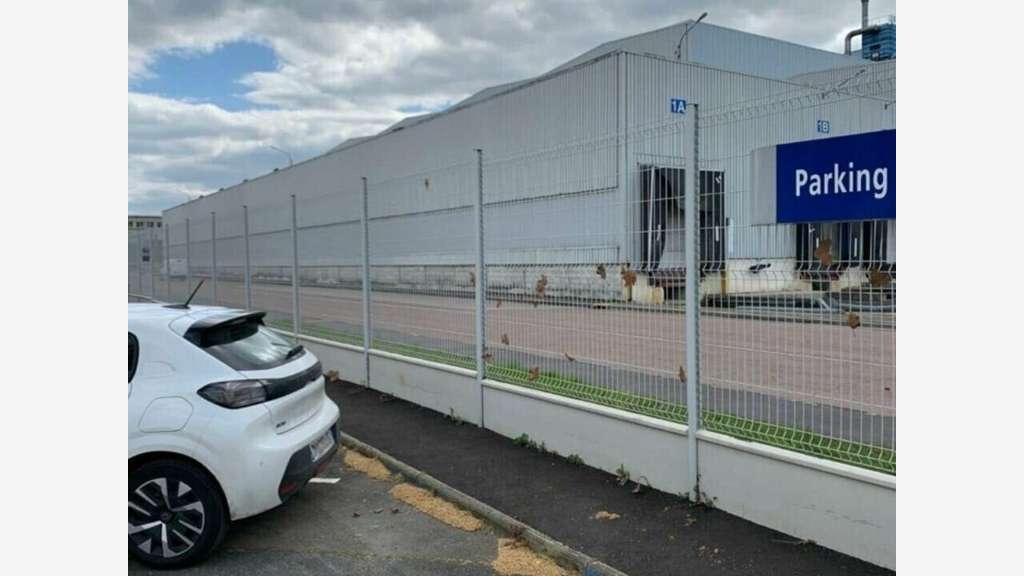 Bâtiment industriel 5000m² à louer à Troyes
