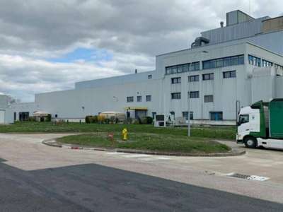 Bâtiment industriel 5000m² à louer à Troyes
