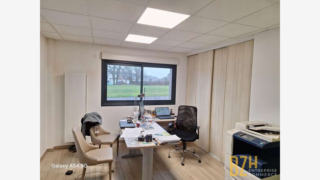 A louer local d'activité 750m² à Vannes
