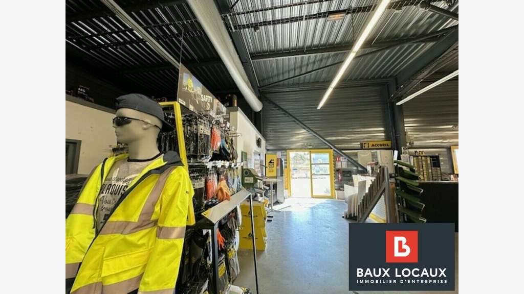 Local d'activité atelier de 1420m² à louer Vedène