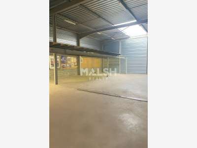 Local d'activité à louer 480m² à Vienne ZI Leveau