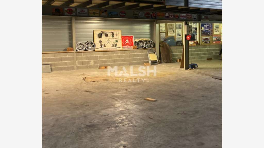Local d'activité à louer 480m² à Vienne ZI Leveau