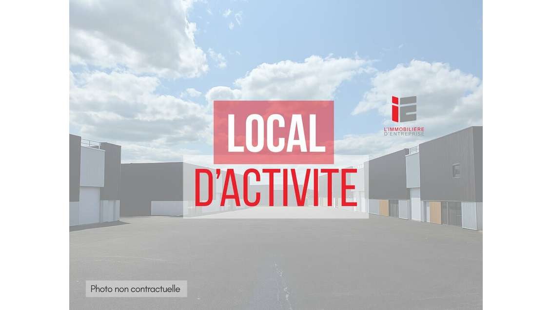 Cellule d'activité 287m² à louer à Vitré
