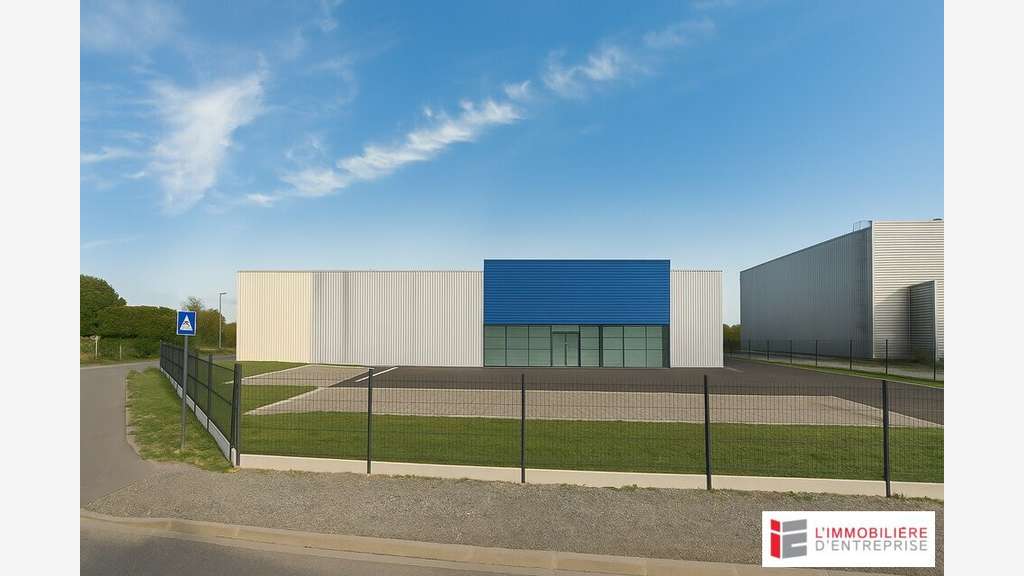 Cellule d'activité 287m² à louer à Vitré