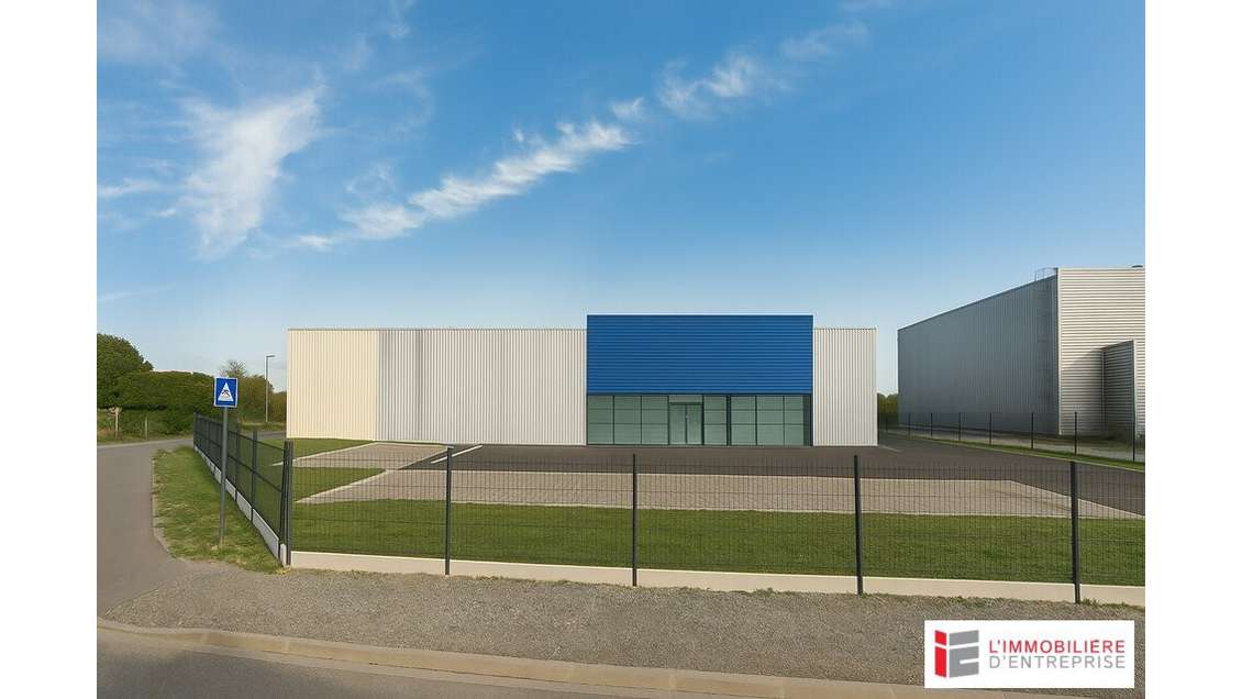 Cellule d'activité 287m² à louer à Vitré