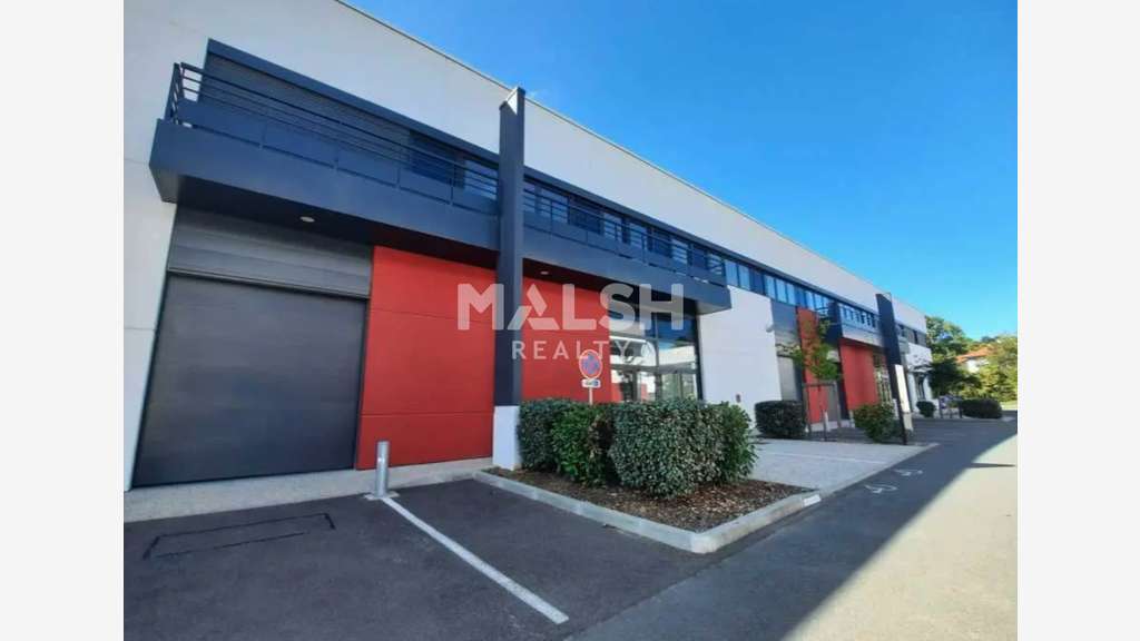 Loue locaux d'activités et bureaux 2652m² Dardilly