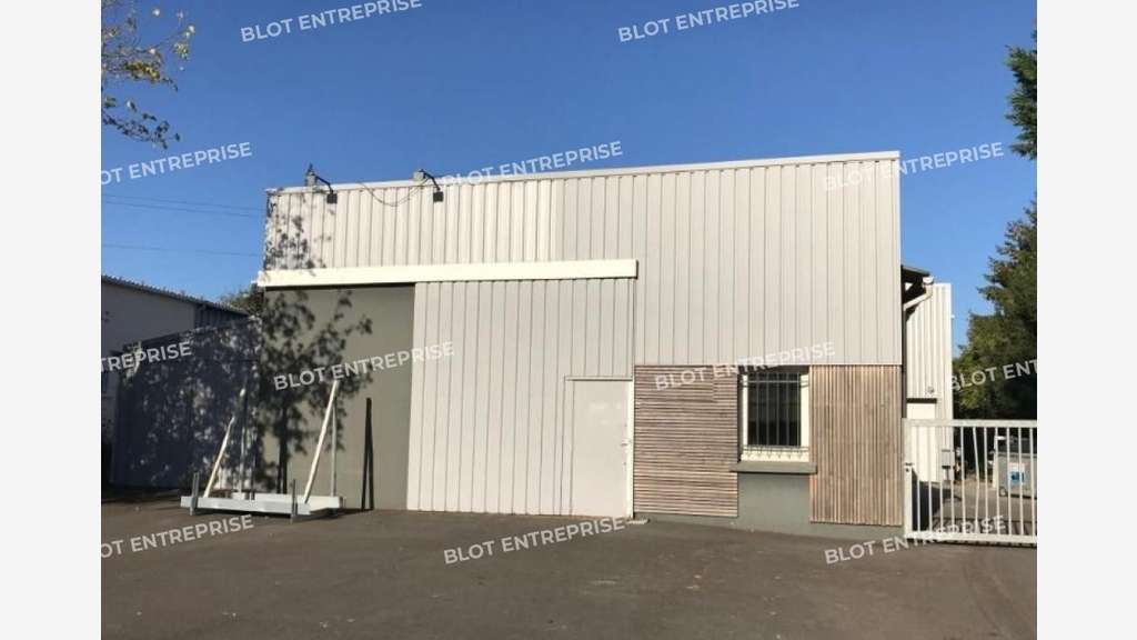 A louer locaux mixte 222m² La Chapelle-sur-Erdre