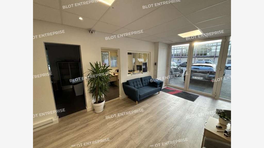 A louer locaux mixte 222m² La Chapelle-sur-Erdre