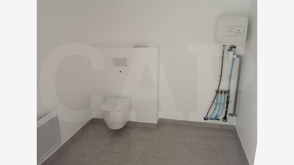 A louer bâtiment neuf 180m² à Noyal-Pontivy