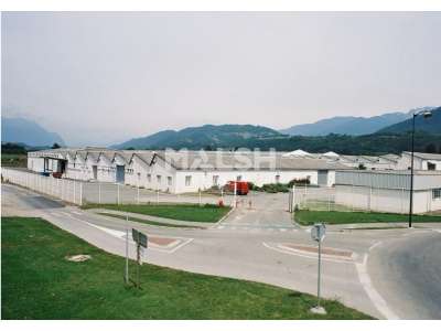 Location Locaux d'activités - Entrepôts à Pontcharra