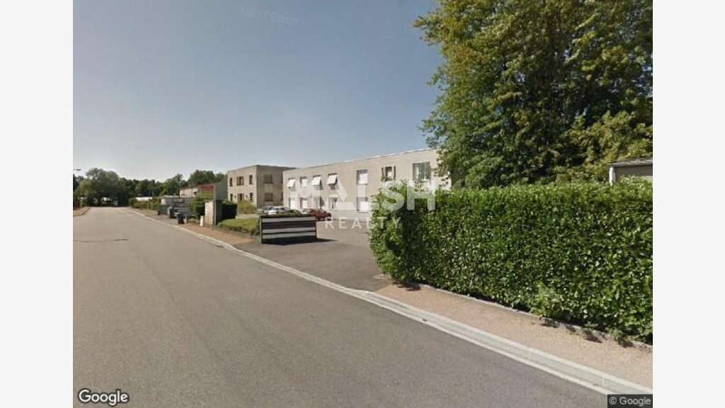 A louer 2 locaux 270m² à St-Symphorien-d'Ozon A7