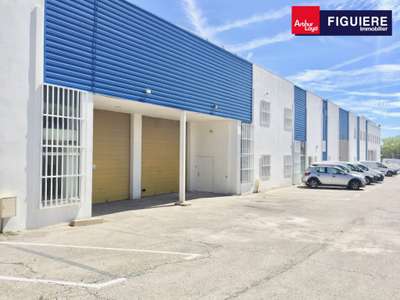 Loue locaux d'activités 567m² ZI des Estroublans