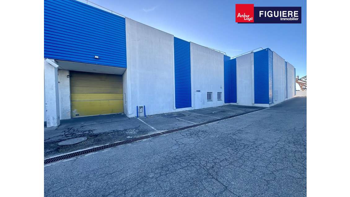 A louer local 446m² à Vitrolles ZI les Estroublans
