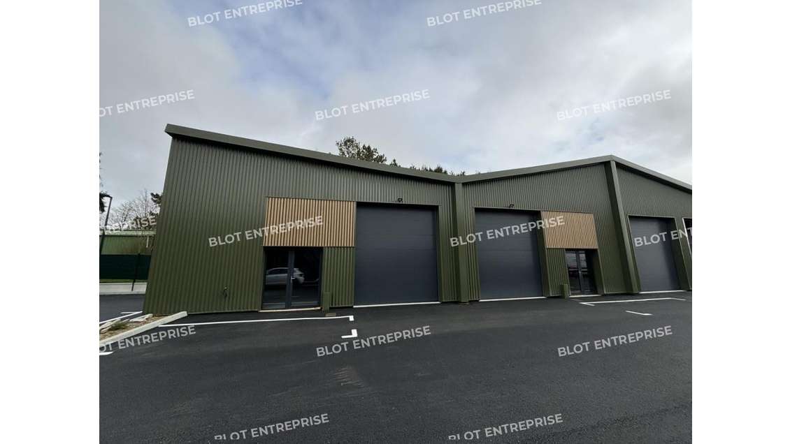 A louer locaux activités 227m² Vigneux-de-Bretagne