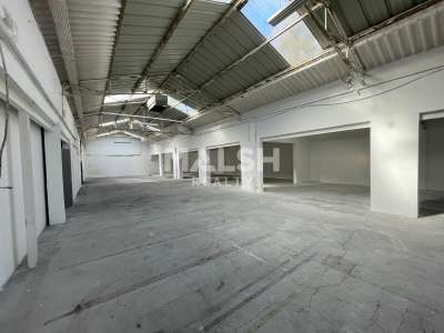 Location Locaux d'activités - Entrepôts à Villeurbanne