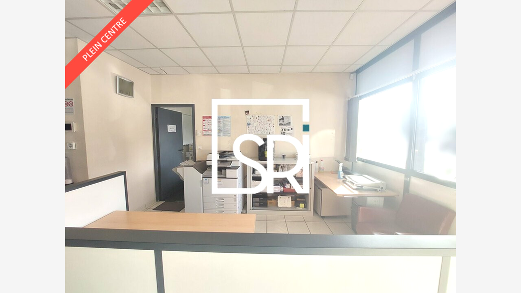 Locaux 335m² à louer ZAC de La Pardieu à Aubière