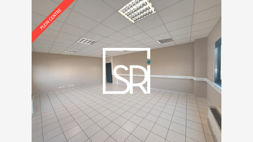 Locaux 335m² à louer ZAC de La Pardieu à Aubière