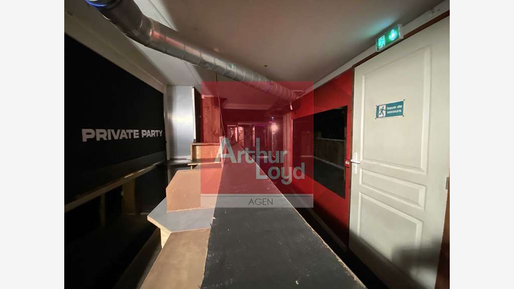 A louer local commercial 71m² hyper centre Agen