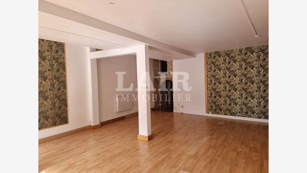 Loue local commercial 55m² centre ville d'Alençon