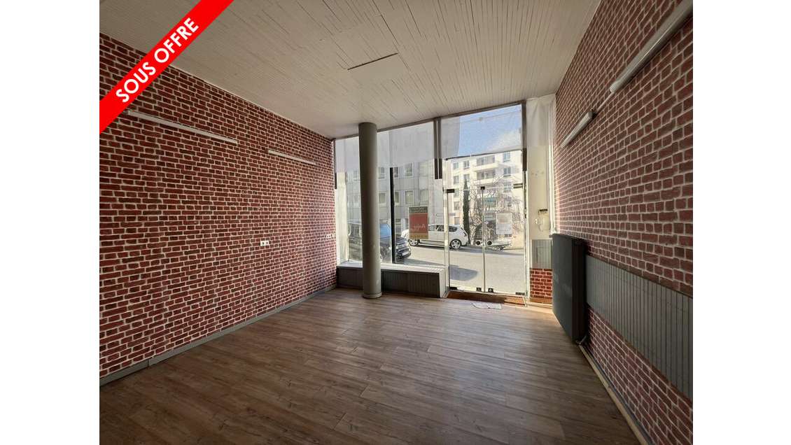Local commercial ou pro 42m² à louer à Angoulême
