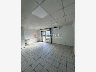 Local 54m² à louer 13400 Aubagne ZI des Paluds