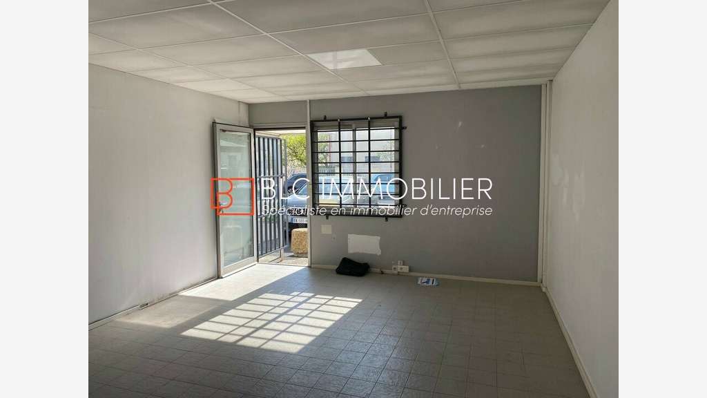 A louer bureau 54m² ZI des Paluds à Aubagne