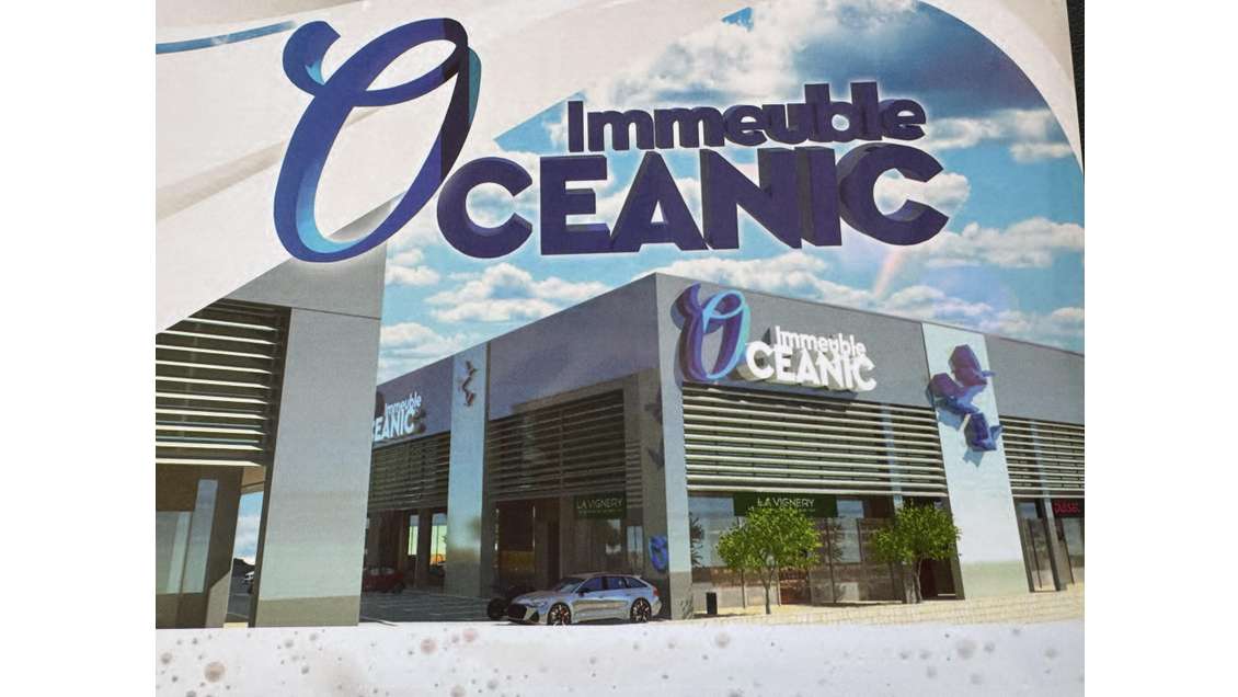 A louer local commercial à Baie-Mahault Jarry