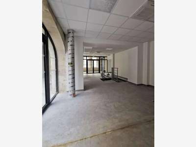 Création restaurant de 50m² au centre de Bollène